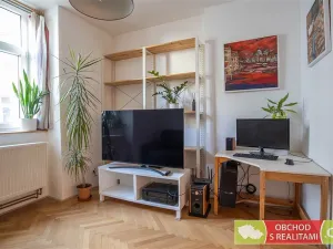 Prodej bytu 2+kk, Praha, U Uranie, 36 m2