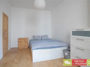 Prodej bytu 2+kk, Praha, U Uranie, 36 m2