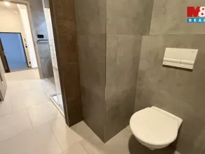 Pronájem bytu 2+kk, Louny, Pražská, 48 m2