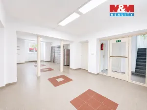 Pronájem kanceláře, Kladno, Pavlisova, 140 m2