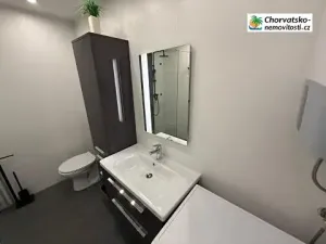 Prodej bytu 2+1, Jadranovo, Chorvatsko, 45 m2