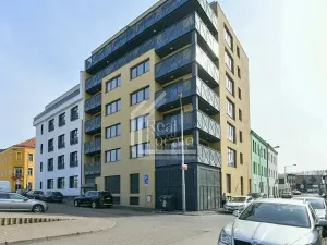 Prodej bytu 2+kk, Praha - Vysočany, V Předním Hloubětíně, 64 m2