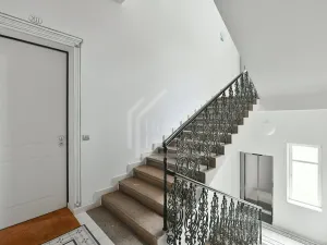 Pronájem bytu 3+kk, Praha - Smíchov, Kmochova, 69 m2