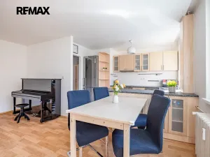 Pronájem bytu 4+kk, Praha - Libeň, Na hájku, 75 m2