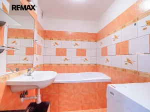 Pronájem bytu 4+kk, Praha - Libeň, Na hájku, 75 m2