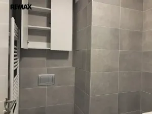 Pronájem bytu 1+kk, Praha - Modřany, Zlochova, 49 m2