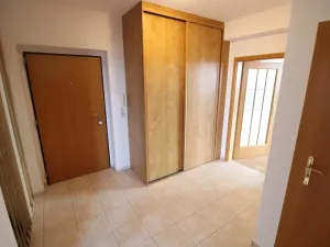 Pronájem bytu 2+kk, Praha - Břevnov, Šlikova, 75 m2