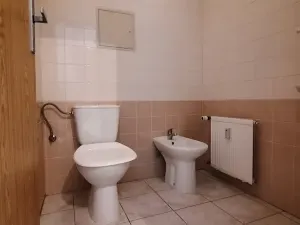 Pronájem bytu 2+1, Karlovy Vary, Moravská, 78 m2