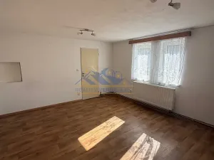 Pronájem bytu 2+1, Hořovice, Klostermannova, 52 m2