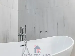 Pronájem rodinného domu, Praha - Komořany, Pod lesem, 127 m2