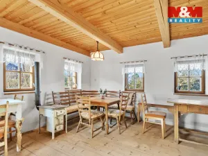 Prodej rodinného domu, Lomnice nad Popelkou - Černá, 100 m2