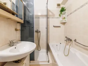 Pronájem bytu 2+1, Hluboká nad Vltavou, Masarykova, 50 m2