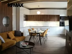 Pronájem bytu 1+kk, Praha - Letňany, Miroslava Hajna, 43 m2