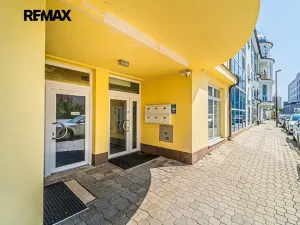 Pronájem kanceláře, Kladno, Osvoboz. pol. vězňů, 183 m2