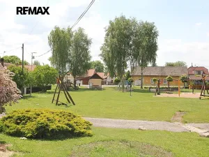 Prodej pozemku pro bydlení, Činěves, 312 m2