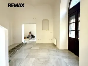 Pronájem obchodního prostoru, Praha - Vinohrady, Budečská, 78 m2