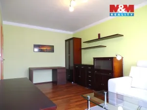 Pronájem bytu 2+1, Kladno - Kročehlavy, Francouzská, 47 m2