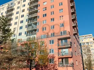 Prodej bytu 1+kk, Praha - Troja, Hnězdenská, 41 m2