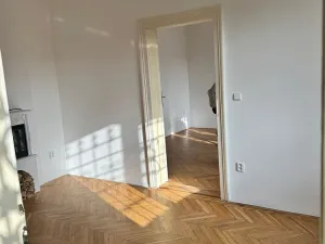 Pronájem bytu 2+1, Liberec - Liberec II-Nové Město, Šafaříkova, 50 m2