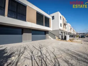 Prodej rodinného domu, Holubice, 197 m2