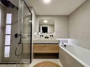 Pronájem bytu 3+kk, Praha - Karlín, Sokolovská, 80 m2