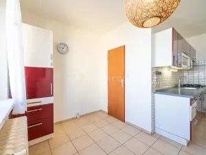 Prodej bytu 4+1, Praha - Hostivař, Bělinského, 81 m2