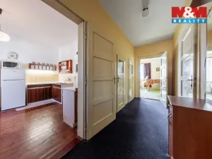 Prodej rodinného domu, Karlovy Vary - Drahovice, V. Huga, 214 m2