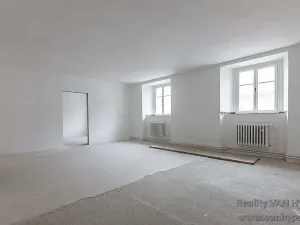 Prodej bytu 4+1, Žatec, náměstí Svobody, 114 m2