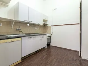 Prodej bytu 4+1, Žatec, náměstí Svobody, 117 m2