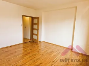 Pronájem bytu 1+kk, Praha - Nusle, Sevřená, 26 m2