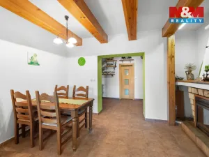 Prodej rodinného domu, Pchery, V Ořechovce, 228 m2