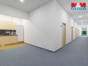 Pronájem kanceláře, Praha, Podbabská, 14 m2