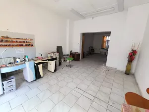 Pronájem obchodního prostoru, Ústí nad Labem, Moskevská, 40 m2