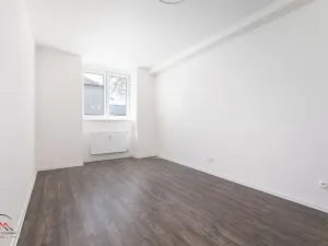 Pronájem bytu 1+kk, Ostrava, Palackého, 30 m2