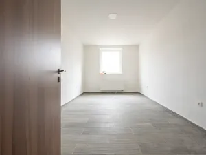 Prodej skladu, Žarošice, 2250 m2