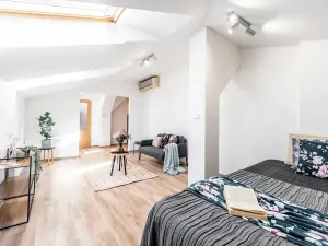 Prodej bytu 1+1, Kolín, Příkrá, 48 m2