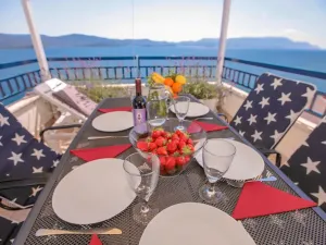 Prodej bytu 4+kk, Komarna, Chorvatsko, 111 m2