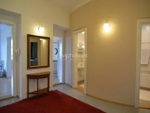 Pronájem bytu 3+1, Praha - Nové Město, Dřevná, 100 m2