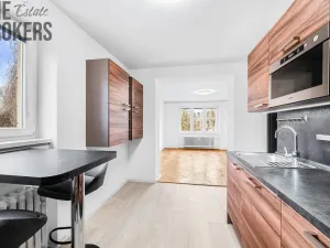 Pronájem bytu 2+1, Plzeň - Jižní Předměstí, Klatovská třída, 54 m2