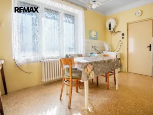 Prodej rodinného domu, Radim, 78 m2