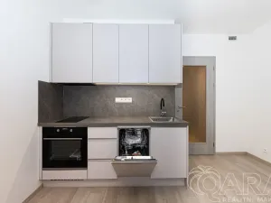 Prodej bytu 1+kk, Praha - Hloubětín, Poděbradská, 32 m2