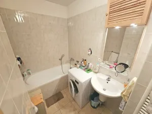 Pronájem bytu 1+kk, Praha - Košíře, Černochova, 30 m2