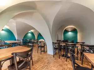 Pronájem restaurace, Jihlava, Čajkovského, 90 m2