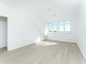 Prodej bytu 2+kk, Praha - Libeň, Zenklova, 60 m2