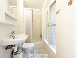 Pronájem bytu 1+kk, Praha - Staré Město, Husova, 29 m2