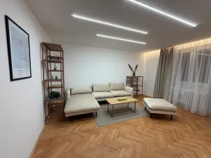 Prodej bytu 3+1, Břeclav, Kupkova, 80 m2