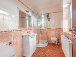 Prodej rodinného domu, Modlany, 121 m2