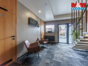 Prodej ubytování, Chodov, Poděbradova, 2700 m2