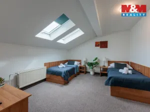 Prodej ubytování, Chodov, Poděbradova, 2700 m2