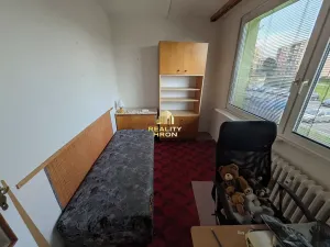 Prodej bytu 4+1, Chomutov, Jirkovská, 78 m2